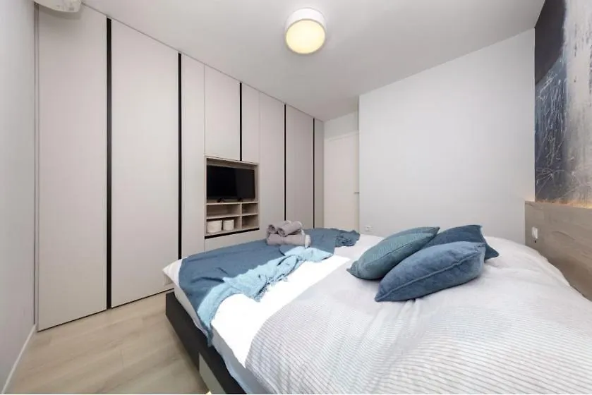 באניולה Apartment Blue